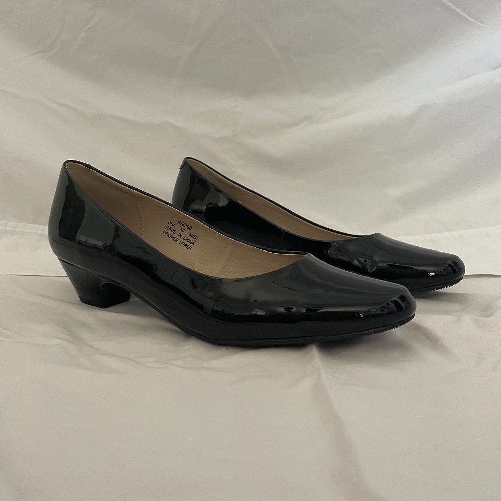 Propét Taxi Pumps